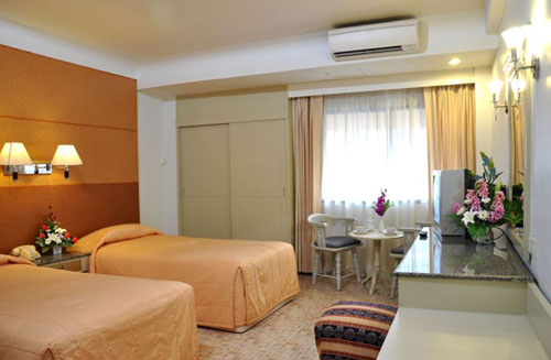 Номер отеля Beverly Plaza 3* (Беверли Плаза 3*) Фото отеля Beverly Plaza 3* (Беверли Плаза 3*)