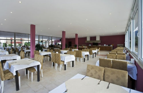 Ресторан отеля Castle Park Hotel 3* (Кастл Парк Отель 3*) Фото отеля Castle Park Hotel 3* (Кастл Парк Отель 3*)