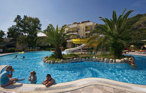 Бассейн отеля Starlife Hotel 3* (Старлайф Отель 3*) Фото отеля Starlife Hotel 3* (Старлайф Отель 3*)