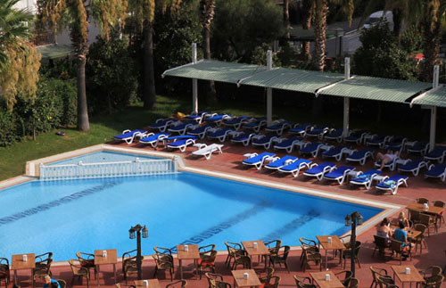 Бассейн отеля Verde Hotel Icmeler 4* (Верде Отель Ичмелер 4*) Фото отеля Verde Hotel Icmeler 4* (Верде Отель Ичмелер 4*)