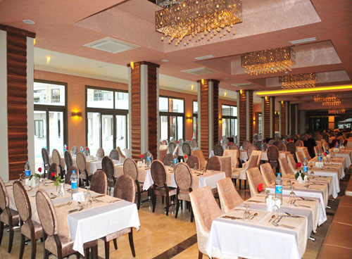 Ресторан отеля Golden Rock Beach Hotel 5* (Голден Рок Бич Отель 5*) Фото отеля Golden Rock Beach Hotel 5* (Голден Рок Бич Отель 5*)