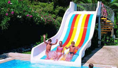Водная горка отеля Club Akman Beach 4* (Клуб Акман Бич 4*) Фото отеля Club Akman Beach 4* (Клуб Акман Бич 4*)