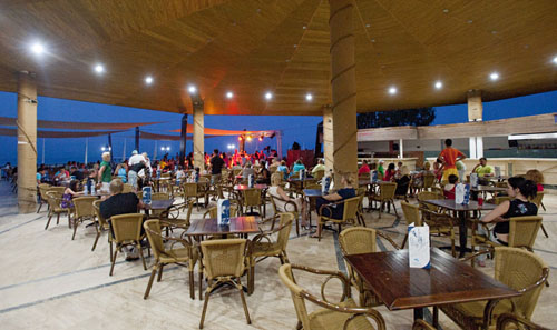 Ресторан отеля Crystal Flora Beach Resort 5* HV1 (Кристалл Флора Бич Резорт 5* HV1) Фото отеля Crystal Flora Beach Resort 5* HV1 (Кристалл Флора Бич Резорт 5* HV1)