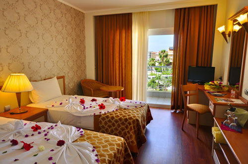 Номер отеля Pine House 4* (Пайн Хаус 4*) Фото отеля Pine House 4* (Пайн Хаус 4*)