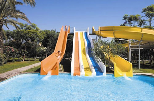 Водные горки отеля Fantasia Hotel De Luxe 5* (Фантазия Отель Де Люкс 5*) Фото отеля Fantasia Hotel De Luxe 5* (Фантазия Отель Де Люкс 5*)