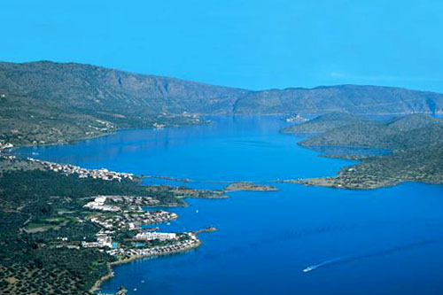 Панорама отеля Elounda Beach Hotel & Villas 5* (Элунда Бич Отель и Виллы 5*) Фото отеля Elounda Beach Hotel & Villas 5* (Элунда Бич Отель и Виллы 5*)