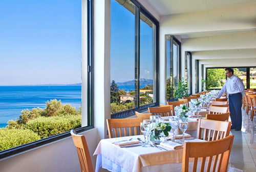 Ресторан отеля Aeolos Beach Resort 4* (Аеолос Бич Резорт 4*) Фото отеля Aeolos Beach Resort 4* (Аеолос Бич Резорт 4*)