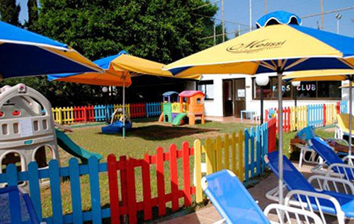 Мини-клуб отеля Melissi Beach Hotel 4* (Мелисси Бич Отель 4*) Фото отеля Melissi Beach Hotel 4* (Мелисси Бич Отель 4*)