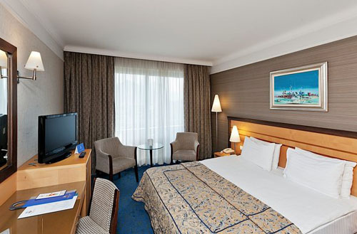 Номер отеля Porto Bello Hotel Resort & Spa 5* (Порто Белло Отель Резорт энд Спа 5*) Фото отеля Porto Bello Hotel Resort & Spa 5* (Порто Белло Отель Резорт энд Спа 5*)
