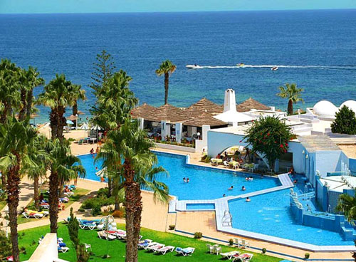Бассейн отеля Orient Palace 5* (Ориент Палас 5*) Фото отеля Orient Palace 5* (Ориент Палас 5*)