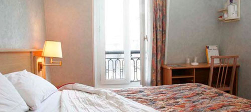 Номер отеля Kyriad Paris 9 Montmartre 3* (Кирьяд Париж 9 Монмартр 3*) Фото отеля Kyriad Paris 9 Montmartre 3* (Кирьяд Париж 9 Монмартр 3*)
