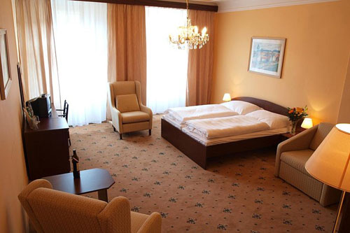 Номер отеля EA Hotel Esplanade I 3* (ЕА Отель Эспланада I 3*) Фото отеля EA Hotel Esplanade I 3* (ЕА Отель Эспланада I 3*)
