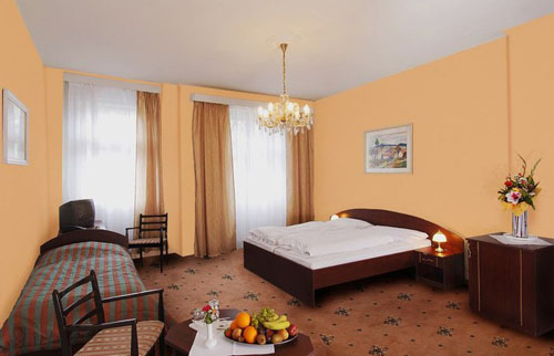 Номер отеля EA Hotel Esplanade I 3* (ЕА Отель Эспланада I 3*) Фото отеля EA Hotel Esplanade I 3* (ЕА Отель Эспланада I 3*)