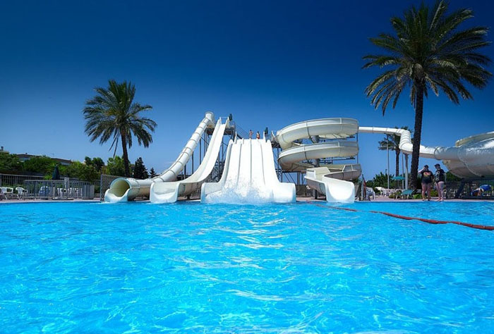 Водные горки отеля Labranda Blue Bay Resort 4* (Лабранда Блю Бей Резорт 4*) Фото отеля Labranda Blue Bay Resort 4* (Лабранда Блю Бей Резорт 4*)