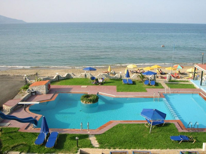 Бассейн отеля Mari Beach 3* (Мари Бич 3*) Фото отеля Mari Beach 3* (Мари Бич 3*)
