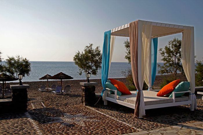 Пляж отеля Mediterranean Beach 4* (Медитерраниан Бич 4*) Фото отеля Mediterranean Beach 4* (Медитерраниан Бич 4*)