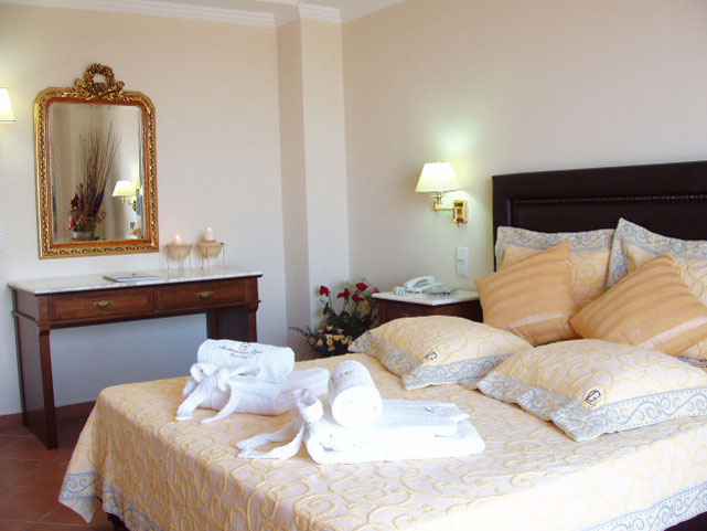 Номер Standard Room отеля Mediterranean Beach 4* (Медитерраниан Бич 4*) Фото отеля Mediterranean Beach 4* (Медитерраниан Бич 4*)