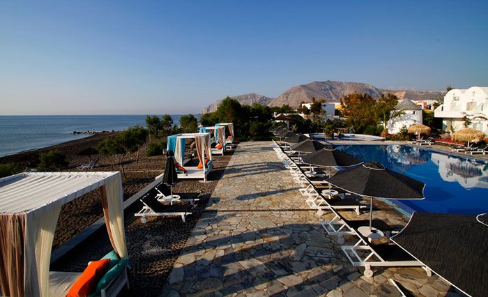 Бассейн отеля Mediterranean Beach 4* (Медитерраниан Бич 4*) Фото отеля Mediterranean Beach 4* (Медитерраниан Бич 4*)