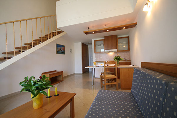 Номер Maisonette отеля Castro Beach 4* (Кастро Бич 4*) Фото отеля Castro Beach 4* (Кастро Бич 4*)