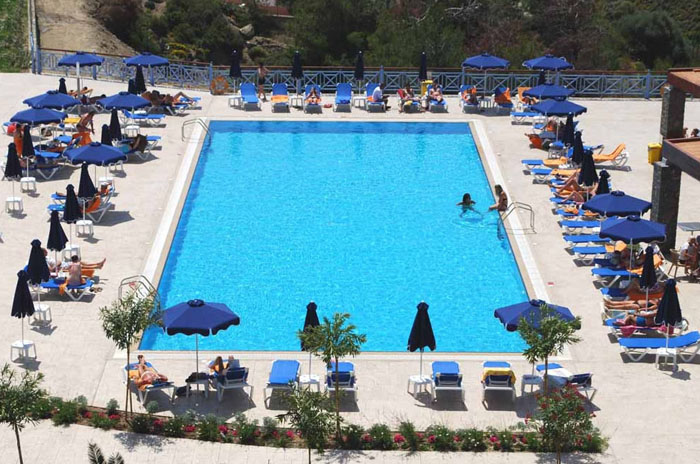 Бассейн отеля Princess Sun Hotel 4* (Принцесс Сан Отель 4*) Фото отеля Princess Sun Hotel 4* (Принцесс Сан Отель 4*)