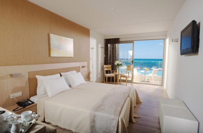Номер Superior Room отеля Aktia Lounge Hotel & Spa 5* (Актиа Лаунж Отель энд Спа 5*) Фото отеля Aktia Lounge Hotel & Spa 5* (Актиа Лаунж Отель энд Спа 5*)