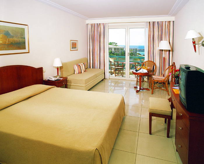 Номер отеля Iberostar Creta Marine 5* (Иберостар Крит Марин 5*) Фото отеля Iberostar Creta Marine 5* (Иберостар Крит Марин 5*)