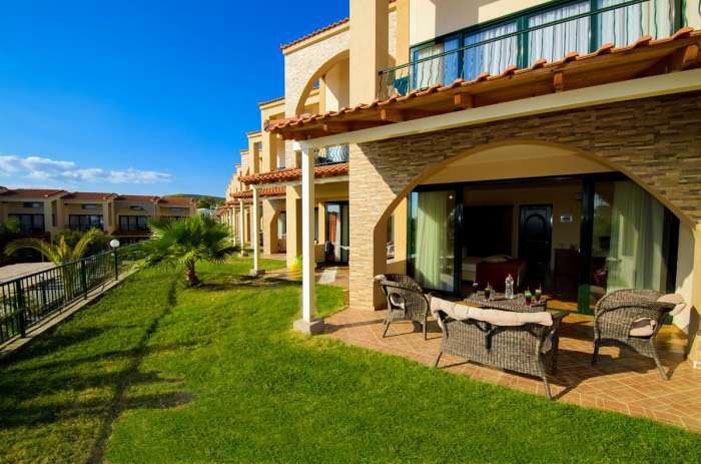 Отель Village Mare 4* (Вилладж Маре 4*) Фото отеля Village Mare 4* (Вилладж Маре 4*)