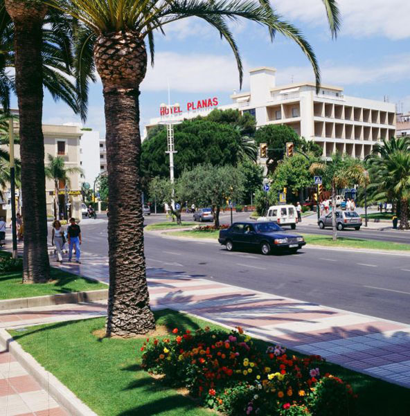 Отель Hotel Planas 3* (Отель Планас 3*) Фото отеля Hotel Planas 3* (Отель Планас 3*)