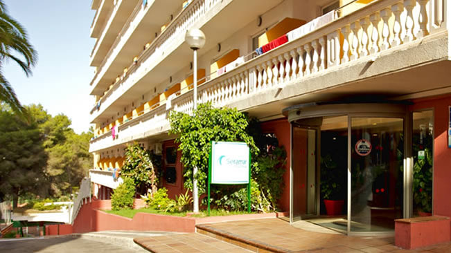 Отель Seramar Luna-Luna Park 3* (Серамар Луна-Луна Парк 3*) Фото отеля Seramar Luna-Luna Park 3* (Серамар Луна-Луна Парк 3*)