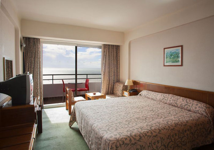 Номер отеля Anezi Tower 4* (Анези Тауэр 4*) Фото отеля Anezi Tower 4* (Анези Тауэр 4*)