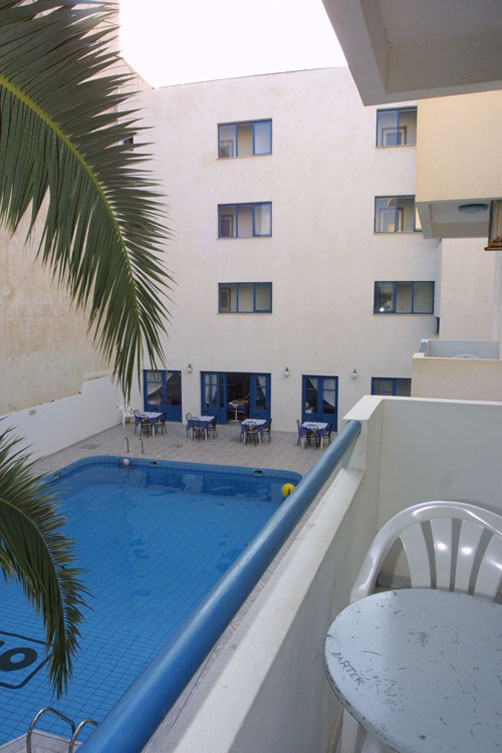 Отель Central Hersonissos Hotel 3* (Централ Херсонисос Отель 3*) Фото отеля Central Hersonissos Hotel 3* (Централ Херсонисос Отель 3*)