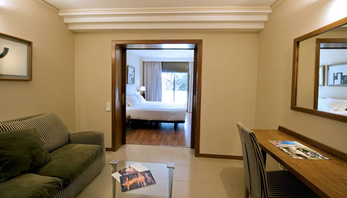 Номер отеля Ciudad de Castelldefels 3* (Сиудад де Кастельдефельс 3*) Фото отеля Ciudad de Castelldefels 3* (Сиудад де Кастельдефельс 3*)