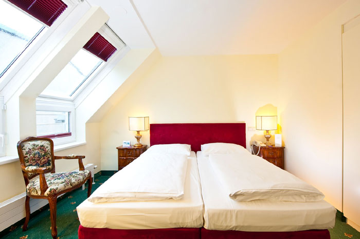 Номер отеля Graben Hotel Vienna 4* (Грабен Отель Вена 4*) Фото отеля Graben Hotel Vienna 4* (Грабен Отель Вена 4*)