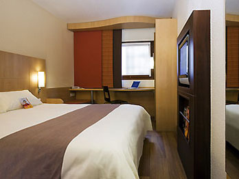 Номер отеля Ibis Milano Centro 3* (Ибис Милано Центро 3*) Фото отеля Ibis Milano Centro 3* (Ибис Милано Центро 3*)