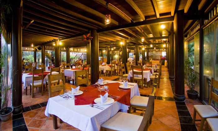 Ресторан отеля Sandhills Beach Resort & Spa 4* (Сандхилс Бич Резорт энд Спа 4*) Фото отеля Sandhills Beach Resort & Spa 4* (Сандхилс Бич Резорт энд Спа 4*)