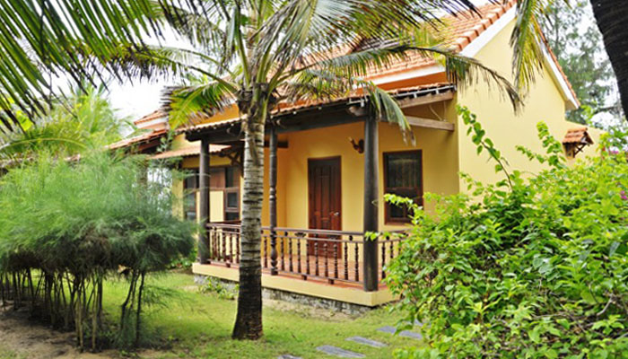 Отель Sandhills Beach Resort & Spa 4* (Сандхилс Бич Резорт энд Спа 4*) Фото отеля Sandhills Beach Resort & Spa 4* (Сандхилс Бич Резорт энд Спа 4*)