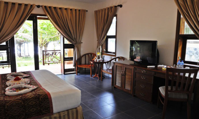Номер отеля Sandhills Beach Resort & Spa 4* (Сандхилс Бич Резорт энд Спа 4*) Фото отеля Sandhills Beach Resort & Spa 4* (Сандхилс Бич Резорт энд Спа 4*)