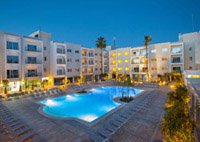 Фото отеля Smartline Paphos 3* (Смартлайн Пафос 3*) Фото отеля Smartline Paphos 3* (Смартлайн Пафос 3*)