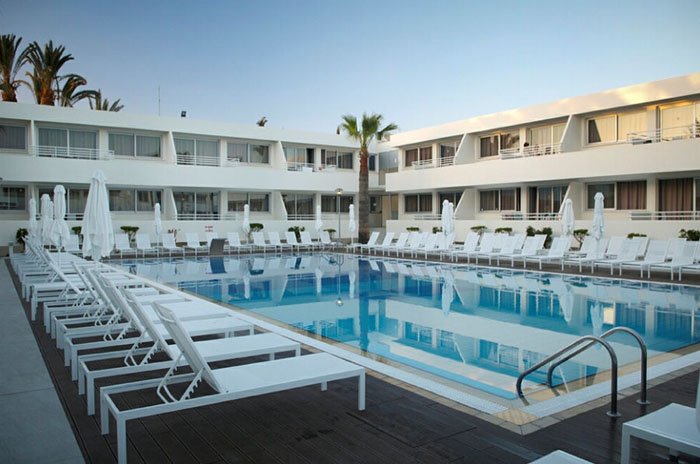 Отель Melpo Antia Hotel Suites 4* (Мелпо Антия Отель Сьютс 4*) – Айя-Напа, Кипр